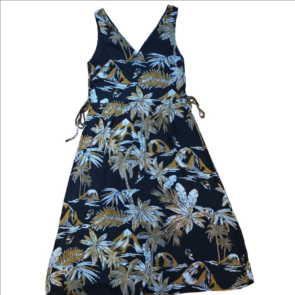 #10 H&M Tropical Black and Gold Sleeveless Dress